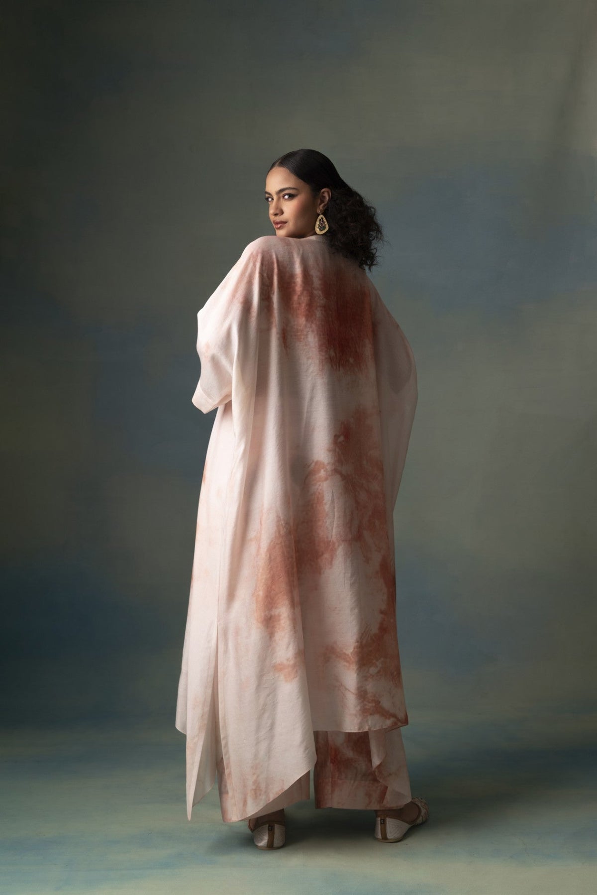 Ivory Aura - A Tunic Set