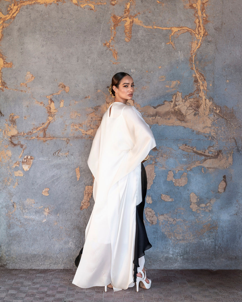 COSMIC GAZER KAFTAN