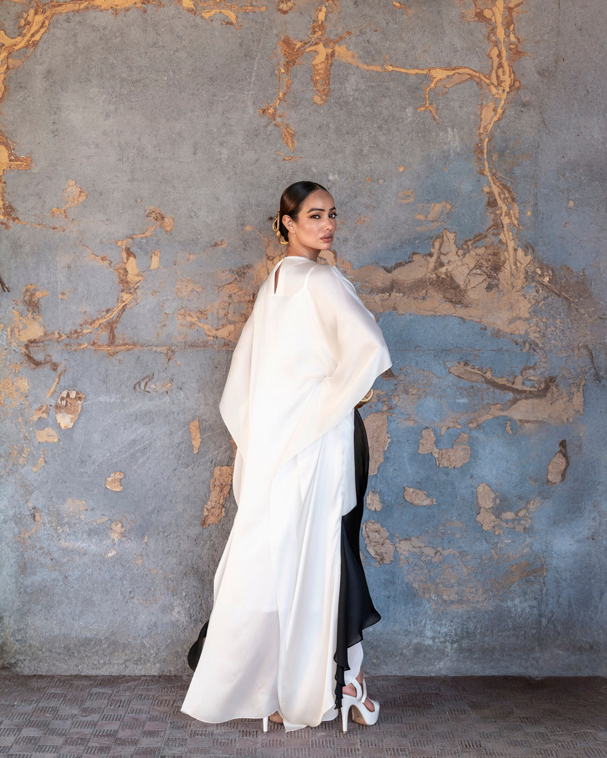COSMIC GAZER KAFTAN