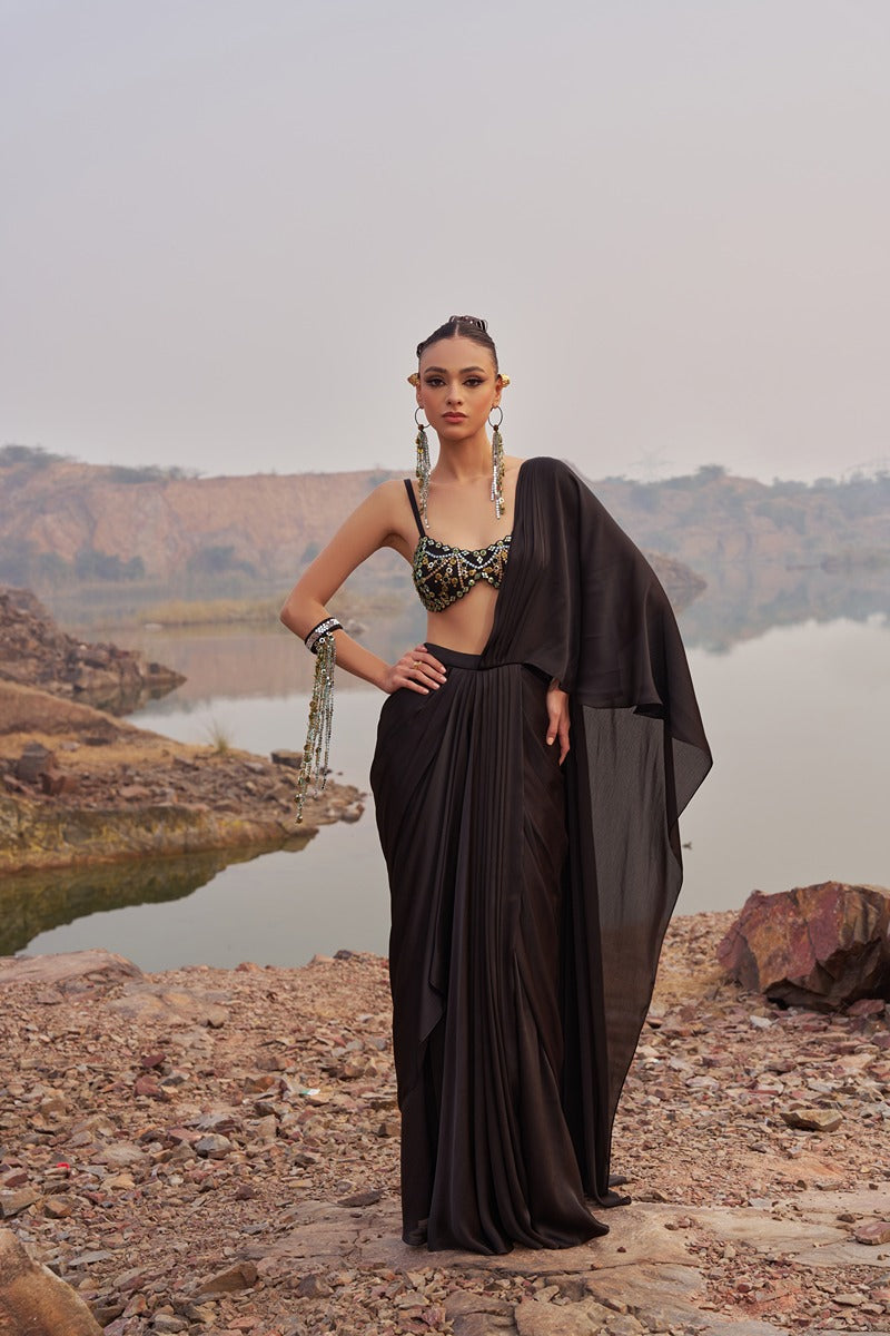 SHADOW QUEEN DRAPE SAREE