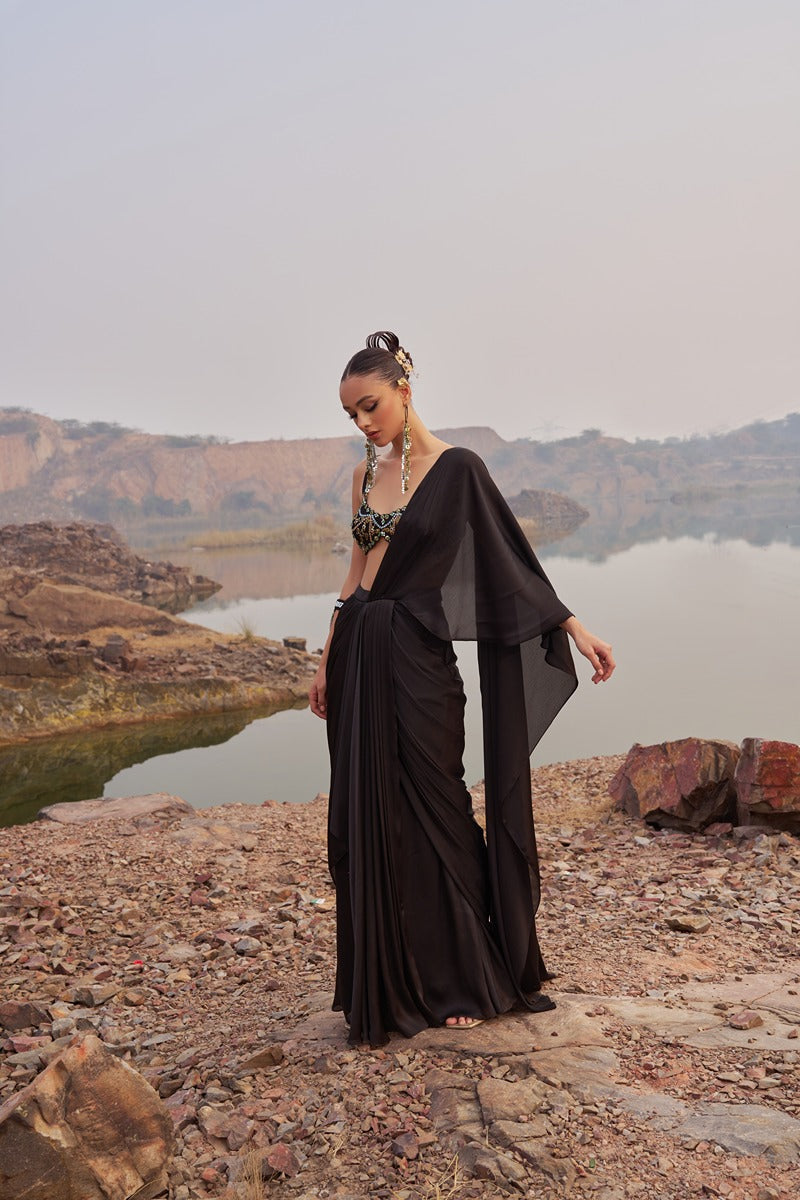 SHADOW QUEEN DRAPE SAREE