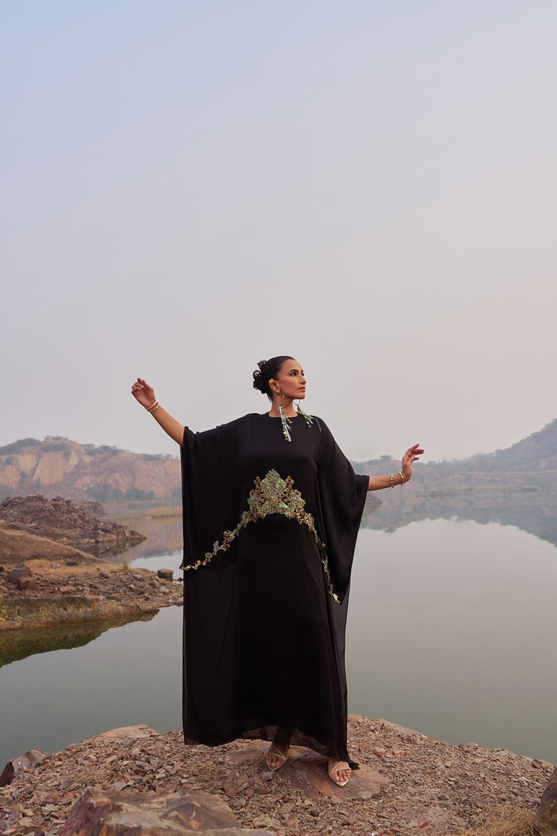 GOTHIC ALLURE KAFTAN