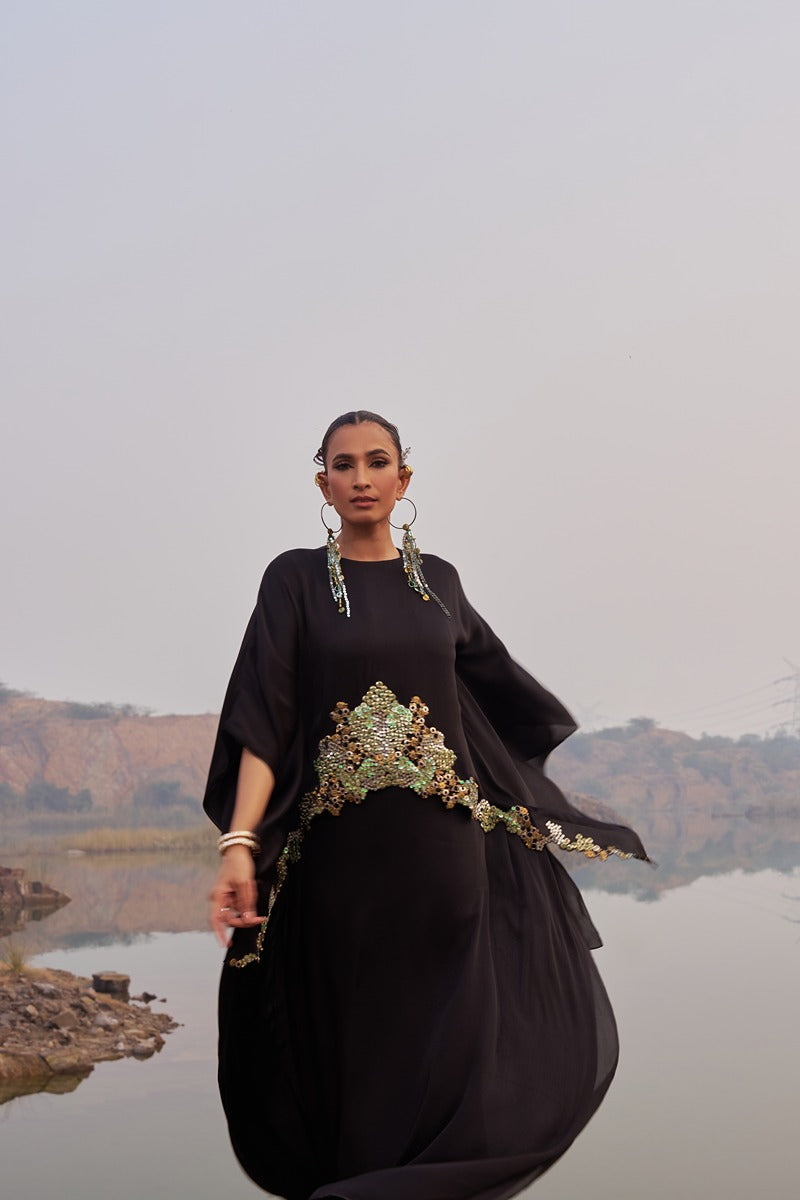 GOTHIC ALLURE KAFTAN