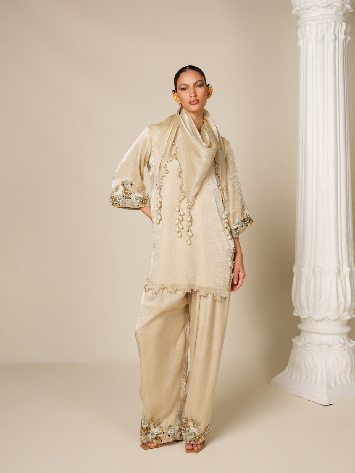 Ghungroo Poetry Tunic Set