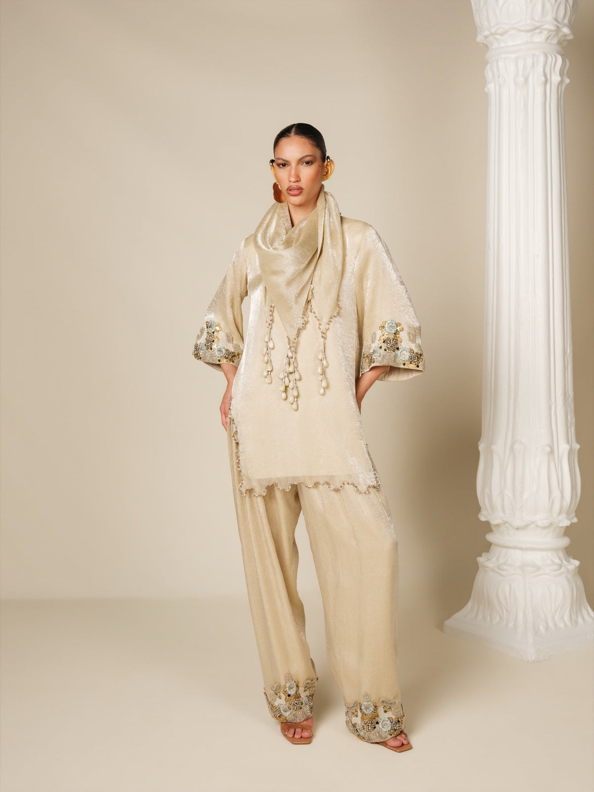 Ghungroo Poetry Tunic Set